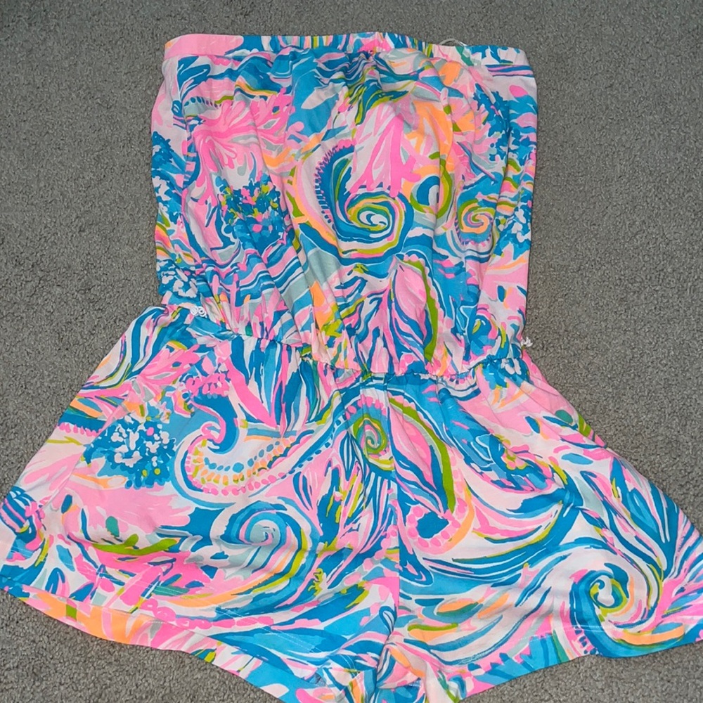 Lilly Pulitzer romper size large like new